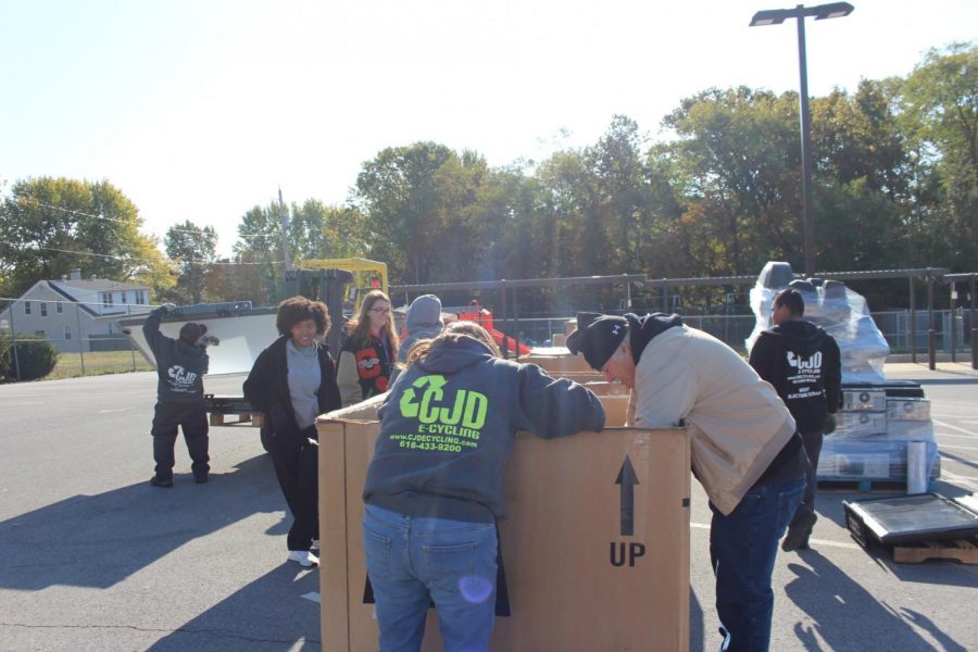 Destiny Williams and Cordy Stirnaman were two of the Rhetoric and Composition students who took part in the electronic recycling drive Nov. 2. The students participated in the project for a unit on service learning.