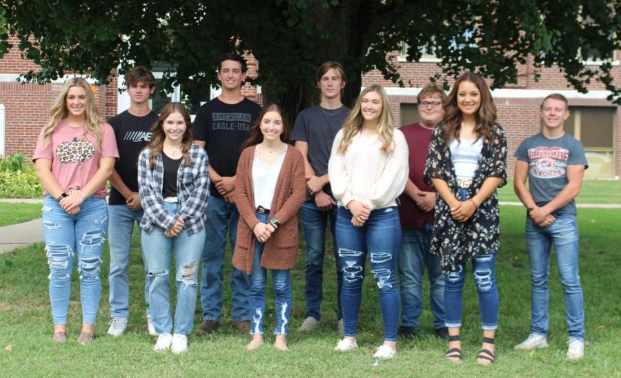 Homecoming queen candidates are (front) Emma Eggemeyer, Alex Hennrich, Hannah Blechle, Paige Vasquez and Kailyn Absher. In the back are king candidates are Chance Mott, Brock Vasquez, Cooper Eggemeyer, Noah Wetzel and Jacob Cowell.