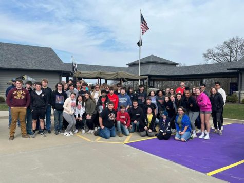 The junior class tourned the Vietnam Wall memorial in Perryville, Mo., as part of the U.S. History class curriculum.