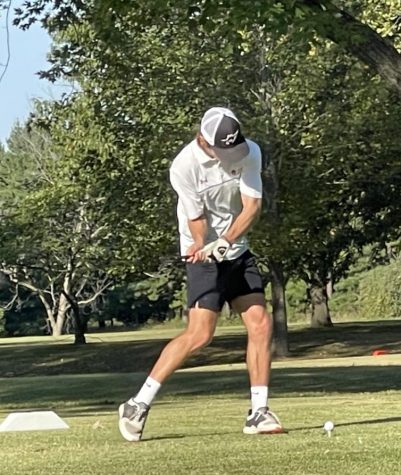 Chance Mott took 3rd at the Cahokia Conference Golf Tournament to earn all-conference honors.