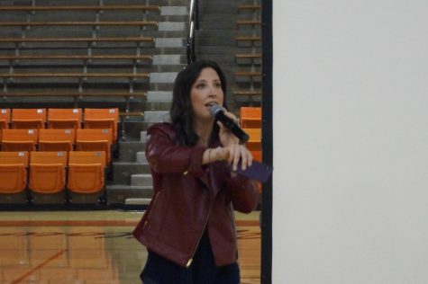 Kate Garnes was the motivational speaker at Chester High School on Nov. 15.