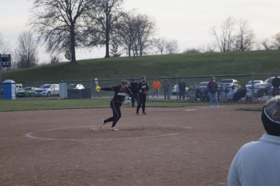 Emma Eggemeyer tossed a one-hit shutout in the win over Steeleville.