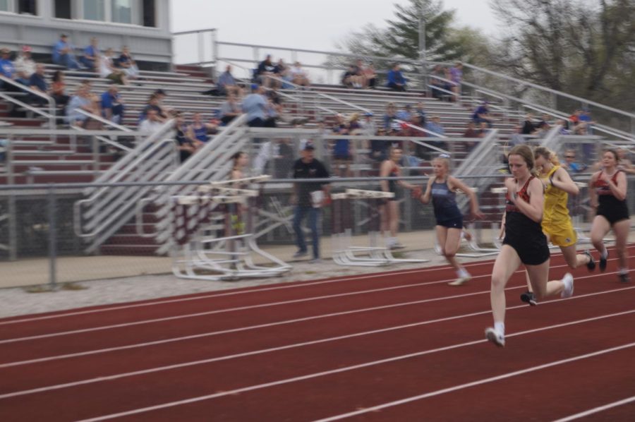 Lillian Diskey took 7th in the 100.