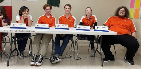 Scholar Bowl places 2nd at Regional Tournment