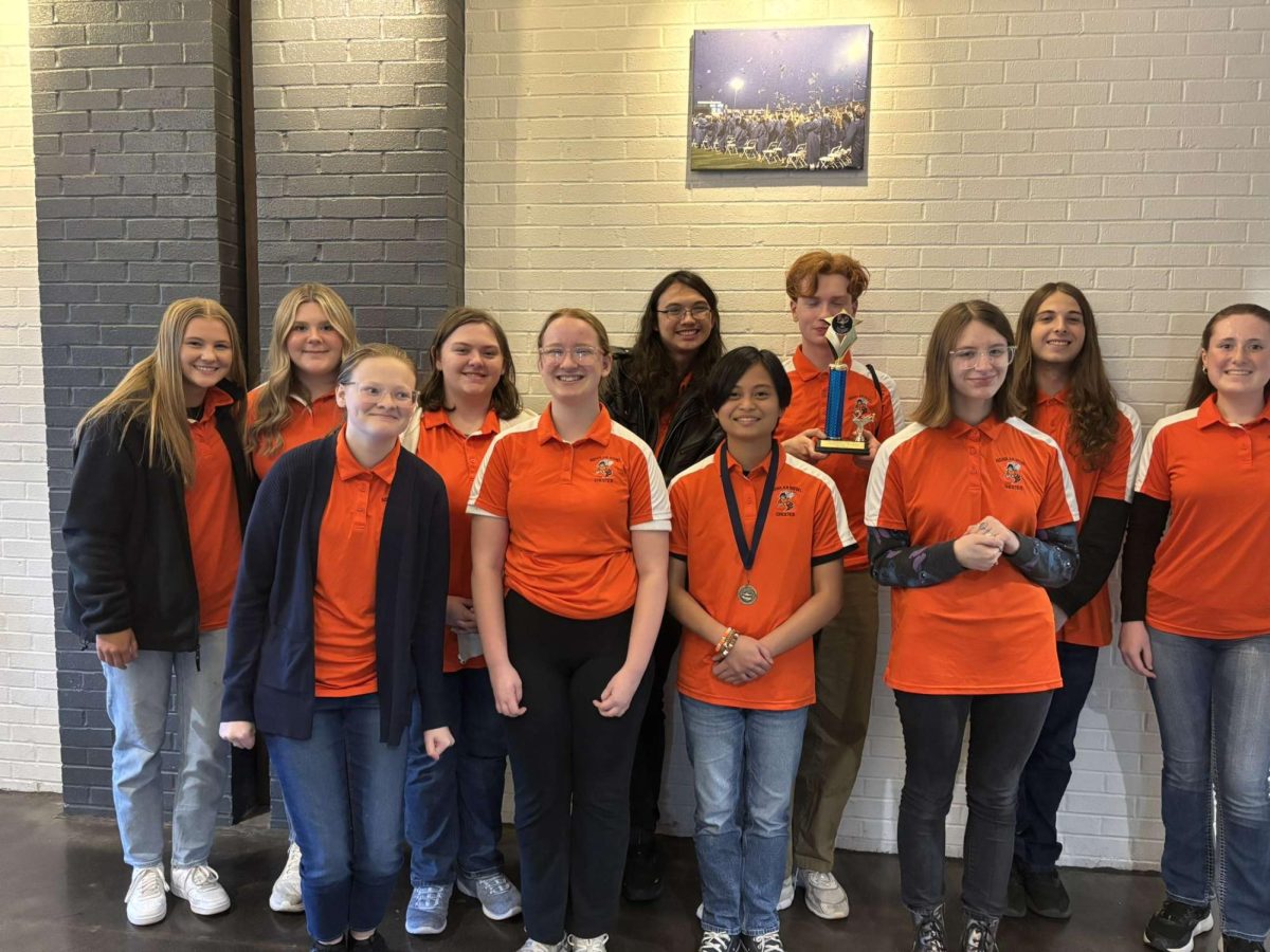 CHS Scholar Bowl Earns 2nd Place In Tournament