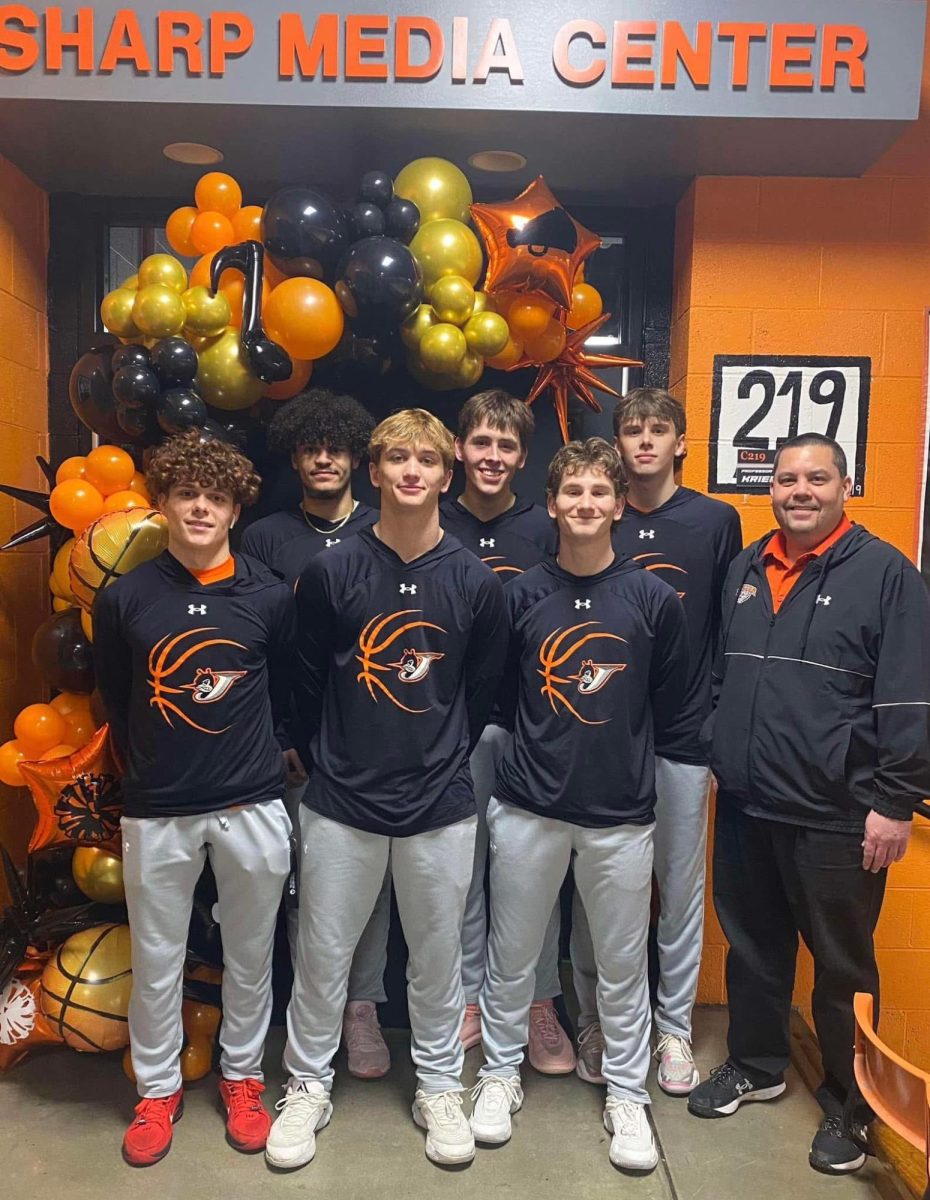 Six Boy's Basketball Seniors Showcased On Senior Night