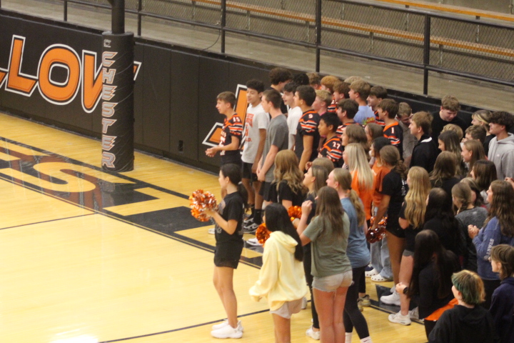 Freshman doing class cheer