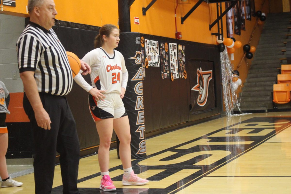 Senior Jessica Stumpe
